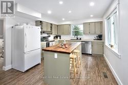 Bright & spacious Kitchen - 