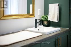 4pc Bathroom - 