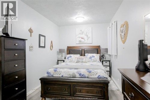 3612 King, Windsor, ON 