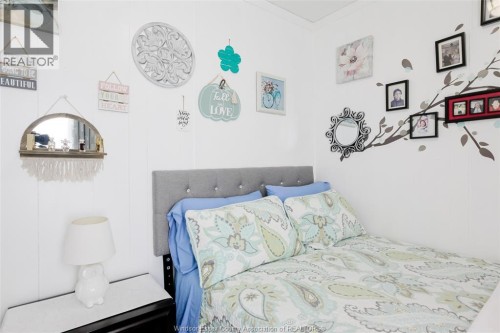 3612 King, Windsor, ON 