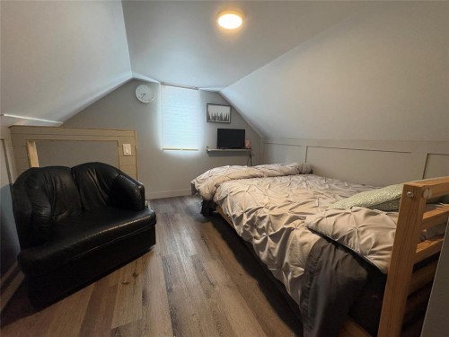 217 Williams Avenue, Killarney, MB 