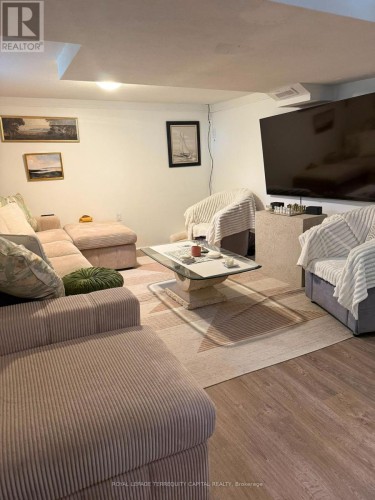 LOWER - 29 GLAMIS AVENUE , Toronto, Ontario M6N 4H5 5