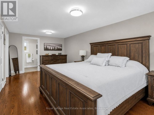 Primary Bedroom - 2441 Winthrop Crescent, Mississauga, ON 