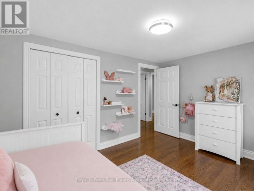 3rd Bedroom - 2441 Winthrop Crescent, Mississauga, ON 