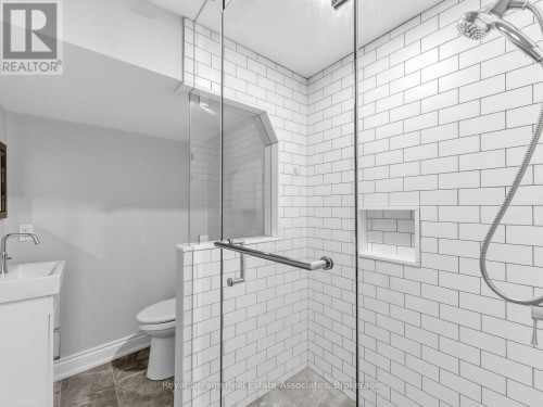 Lower Level Full Bath - 2441 Winthrop Crescent, Mississauga, ON 