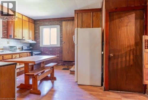 382 Beach Boulevard, Hamilton, ON 