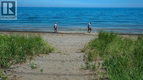 382 Beach Boulevard, Hamilton, ON 