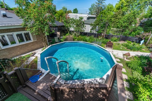 Piscine - 7 Rue Lapierre, Saint-André-D'Argenteuil, QC 