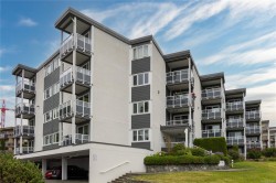 #232-2930 Washington Ave Victoria, BC V9A 1P5