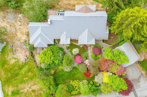 526 Bayview Pl, Duncan, BC 
