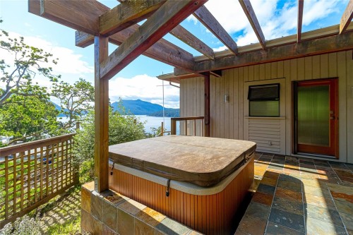 526 Bayview Pl, Duncan, BC 