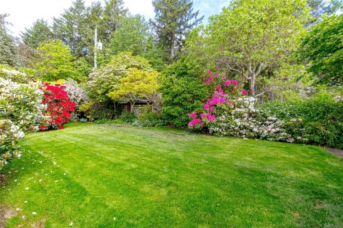 526 Bayview Pl, Duncan, BC 