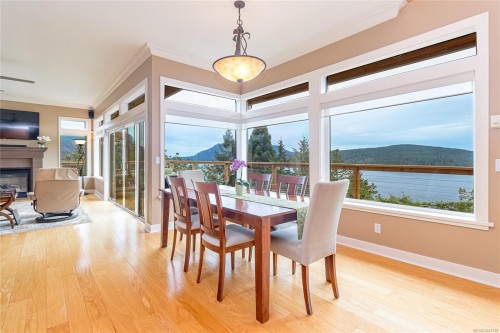 526 Bayview Pl, Duncan, BC 