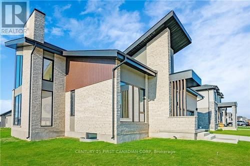 3533 SILVERLEAF CHASE , London South (South V), Ontario N6P 0G8 2