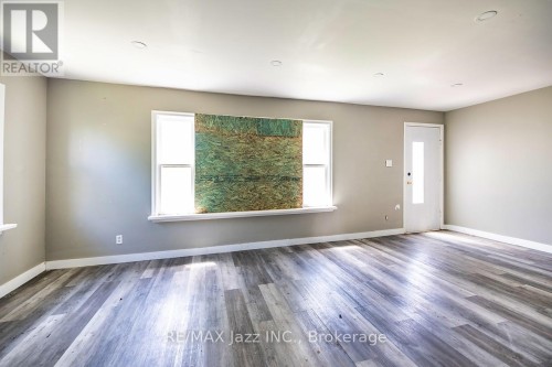 2216 Highway 2, Clarington, ON 