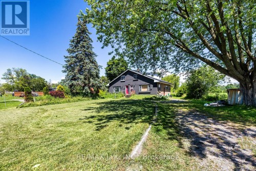 2216 Highway 2, Clarington, ON 