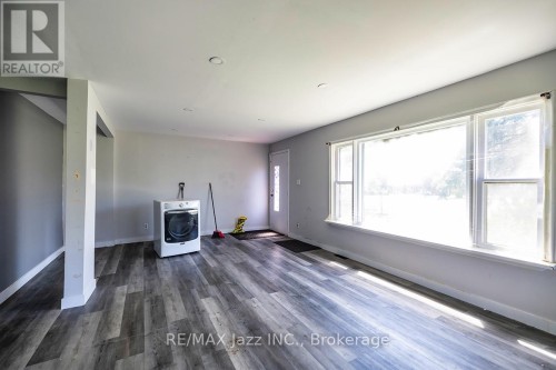 2216 Highway 2, Clarington, ON 