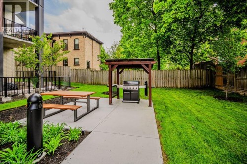 Amenity - Courtyard & Community BBQ - 24 Union Street E Unit# 103, Waterloo, ON 