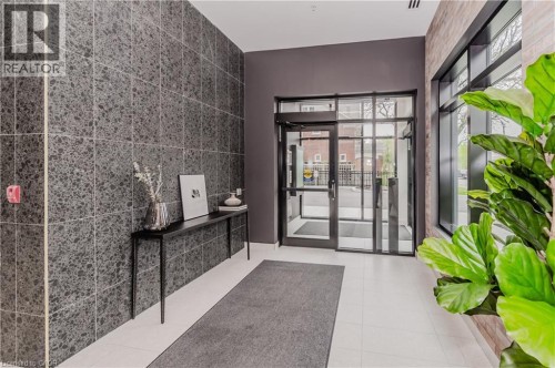 24 Union Street E Unit# 103, Waterloo, ON 