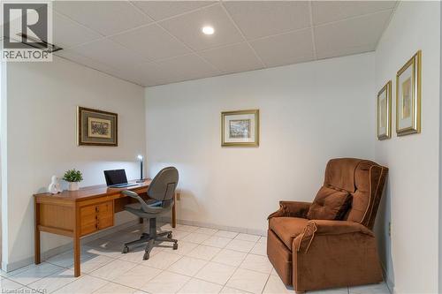 Beautiful office space - 102 Markson Crescent, Hamilton, ON 