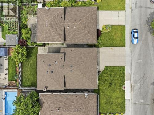 102 Markson Crescent, Hamilton, ON 