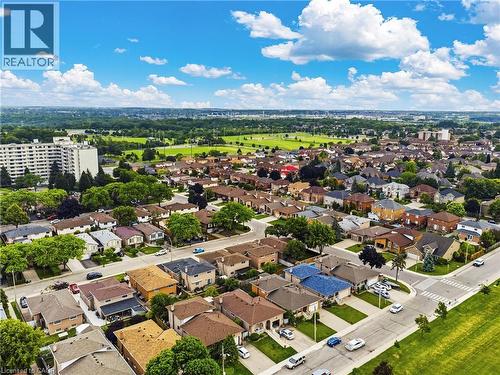 Minutes to shopping centers and trails - 102 Markson Crescent, Hamilton, ON 