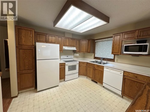 303 1214 3Rd Street, Estevan, SK 