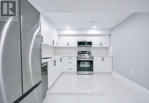 108 Rugman Crescent, Springwater, ON 