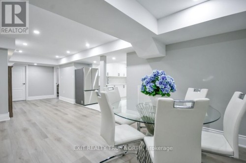 108 Rugman Crescent, Springwater, ON 