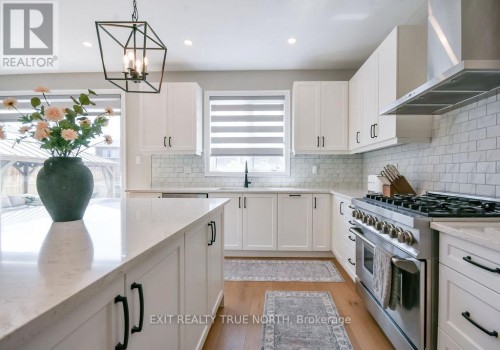108 Rugman Crescent, Springwater, ON 