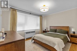 Primary bedroom - 