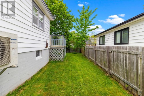 42 Cornwall Heights, St. John'S, NL 