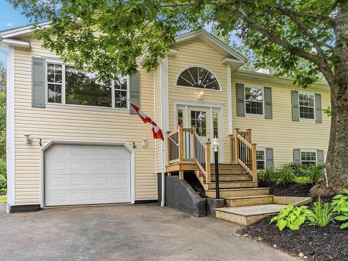 14 Acadia Drive  Kentville, NS B4N 5E1