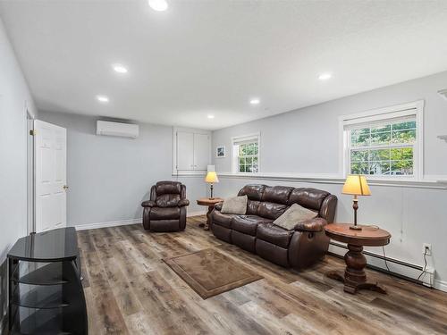 14 Acadia Drive, Kentville, NS 