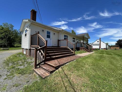 826 1 Highway, Mount Denson, NS - Outdoor