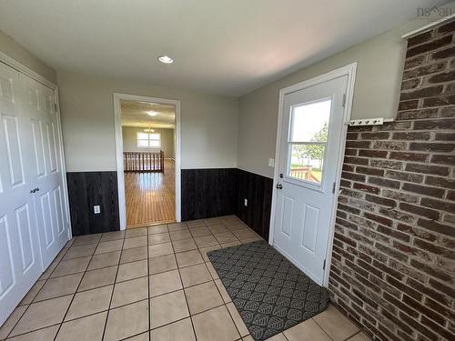 826 1 Highway, Mount Denson, NS - Indoor Photo Showing Other Room