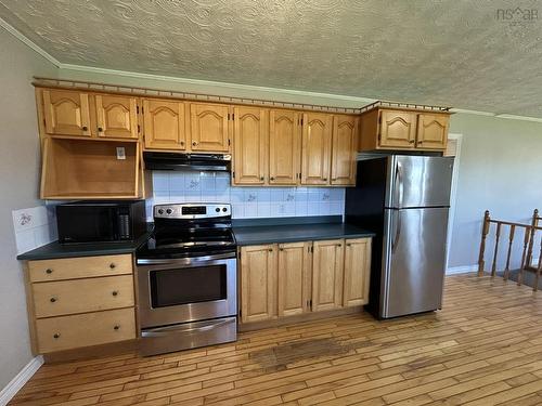 826 1 Highway, Mount Denson, NS - Indoor Photo Showing Kitchen