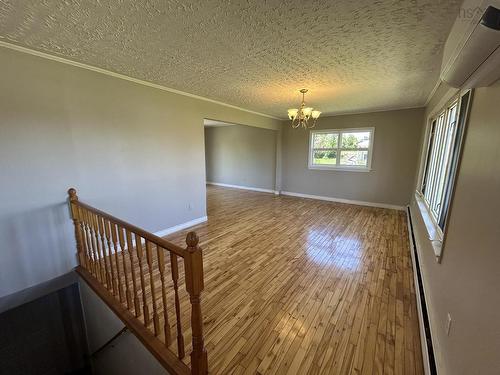 826 1 Highway, Mount Denson, NS - Indoor Photo Showing Other Room