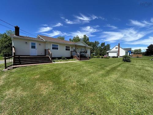 826 1 Highway, Mount Denson, NS - Outdoor