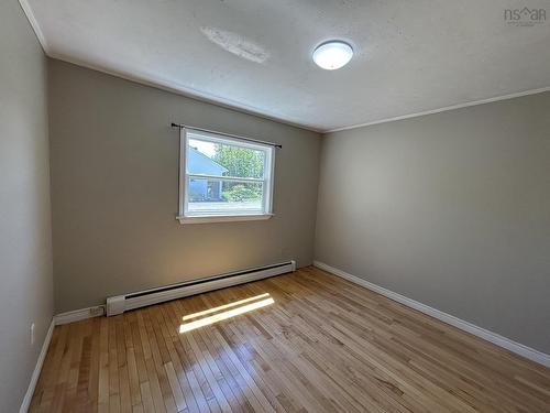 826 1 Highway, Mount Denson, NS - Indoor Photo Showing Other Room