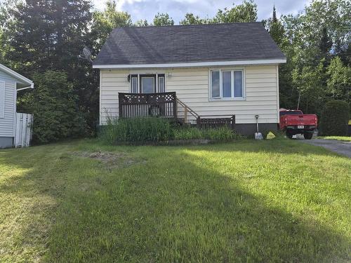 7 Essa Place  Manitouwadge, ON P0T 2C0