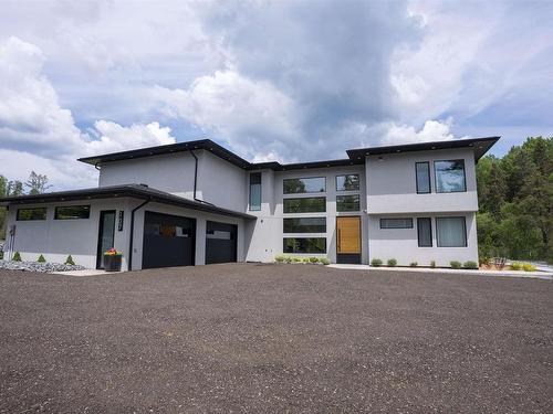 107 Kam Current Road, Thunder Bay, ON 