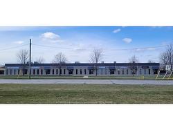6260 HAWTHORNE Drive  Windsor, ON N8T 1J9