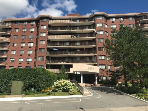 506-2505 Av. du Havre-des-Îles  Laval (Chomedey), QC H7W 4X9