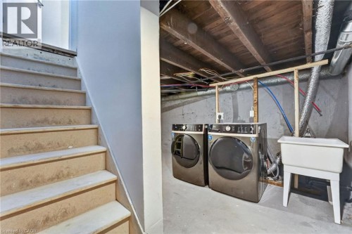 118 Cathcart Street, Hamilton, ON 