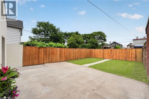 118 Cathcart Street, Hamilton, ON 