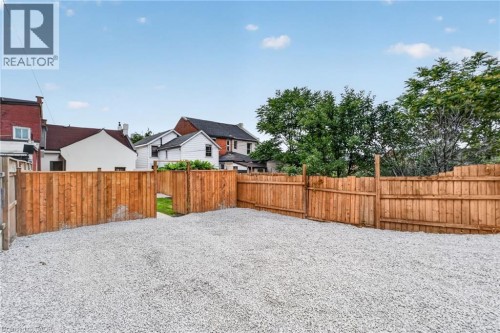 118 Cathcart Street, Hamilton, ON 