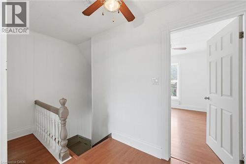 Upper Landing - 355 Cumberland Avenue, Hamilton, ON - Indoor Photo Showing Other Room
