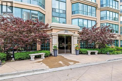 100 MILLSIDE Drive Unit# 1202  Milton, ON L9T 5E2