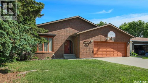 110 Groome Avenue, Regina, SK 